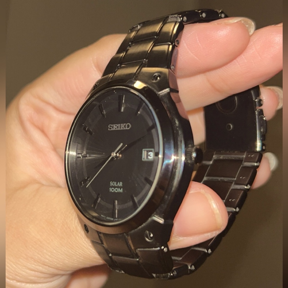 SEIKO MENS WATCH/ JUST LIKE NEW !!!!